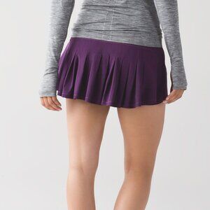 NWOT Lululemon Circuit Breaker Skirt *Regular 13"- Darkest Magenta (Size 6)